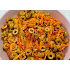 Green olives slices with carrots and oil 250g
